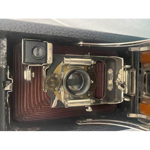 192 - Kodak No 3A Folding Pocket Model B,
Manufactured only by Eastman Kodak Co.,
Rochester, New York.
See... 