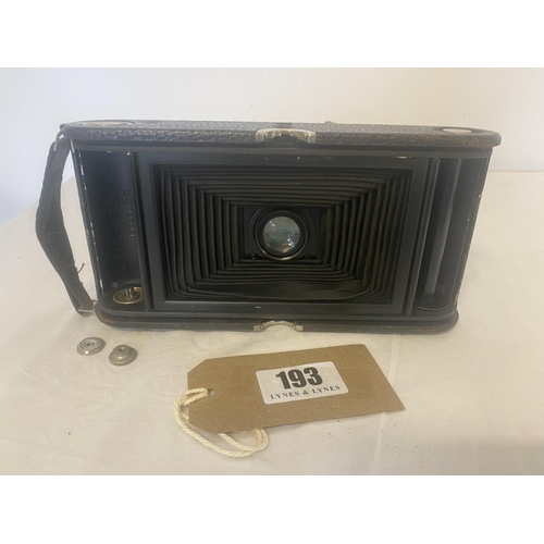 193 - Kodak No 3A Folding Pocket Camera
Model B-5, see photos.