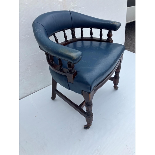 205 - Antique tub shaped desk or library chair.