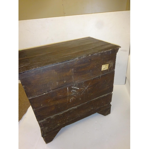 260 - Early antique oak chest, the front fitted with 3 graduated drawers with moulded decoration, the side... 