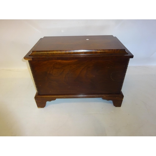 55 - Antique mahogany storage box having lion mask handles and raised on bracket feet. W. 67cm, D. 40cm, ... 