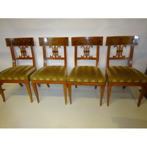 78 - A fine set of 4 walnut & satinwood biedermeier side chairs.