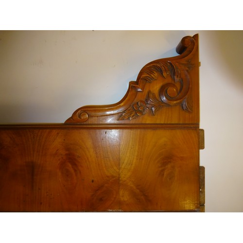 372 - Antique French walnut 4ft bed. AF