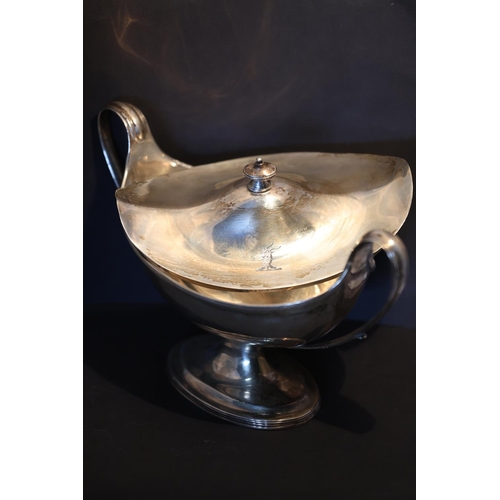 177 - Good antique silver boat shaped sugar tureen and cover by Robert Gaze, London 1797, 20 troy ozs.