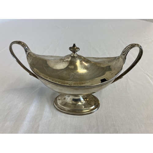 177 - Good antique silver boat shaped sugar tureen and cover by Robert Gaze, London 1797, 20 troy ozs.