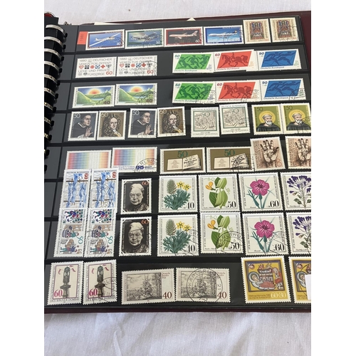 293 - Stamp stock book, Ireland 1922-2023, 2,900 stamps in yearly rotation together with a stamp album - G... 