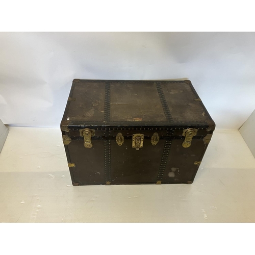 31 - Two old luggage trunks. Large W. 90cm x 55cm, H. 60cm.
Small - 80cm x 46cm, H. 50cm. approx.