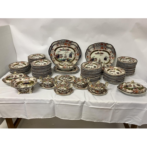 144 - A large antique Mason's ironstone dinner service in the Chinese style. Over 100 pieces.