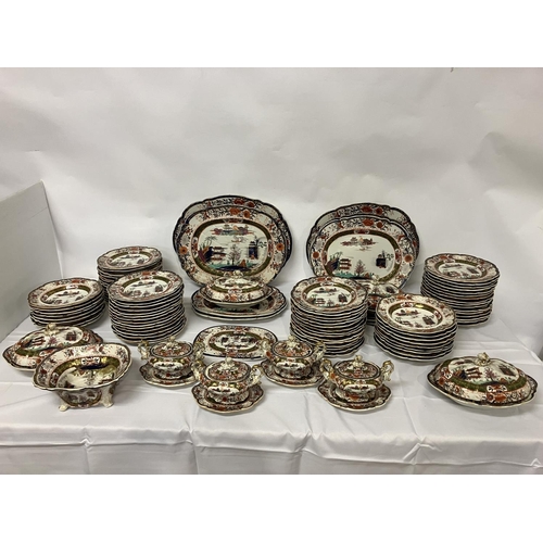 144 - A large antique Mason's ironstone dinner service in the Chinese style. Over 100 pieces.