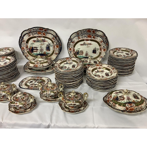 144 - A large antique Mason's ironstone dinner service in the Chinese style. Over 100 pieces.