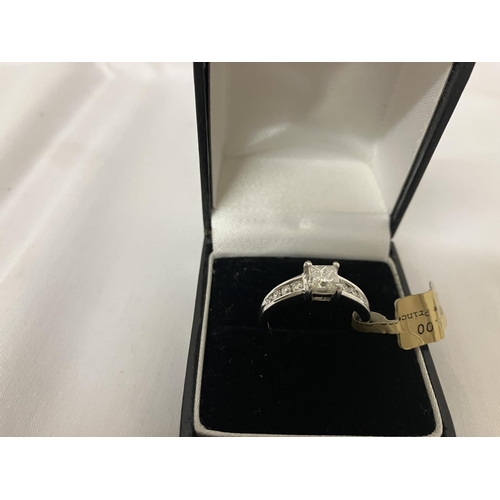 198 - 18ct white gold & diamond ring. Size  M/N.