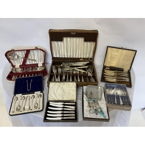 241 - Quantity of plated ware, mainly cased sets.