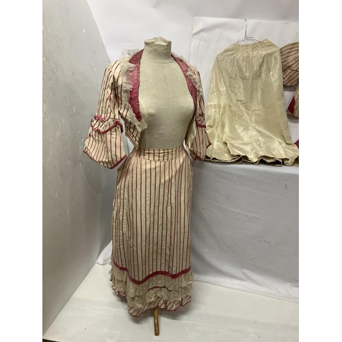 261 - The going away dress of Mrs Charles Deane (nee Grant), she married Coloniel Charles Deane of Gurrane... 