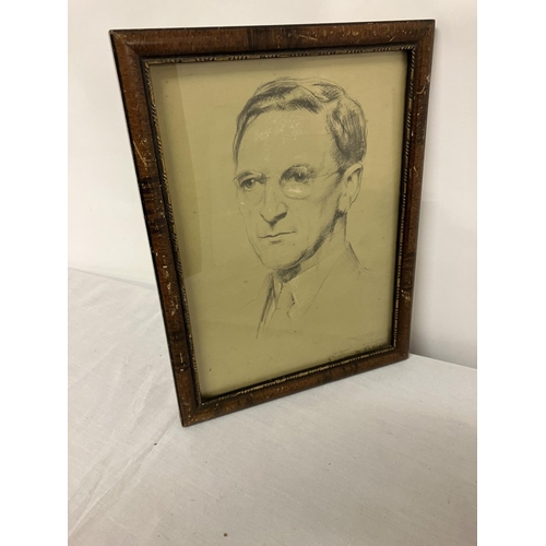 27 - A neat size drawing of Eamon De Valera.