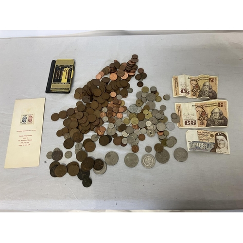 283 - Mixed lot to include bag of coins and 3 £5 pound notes.