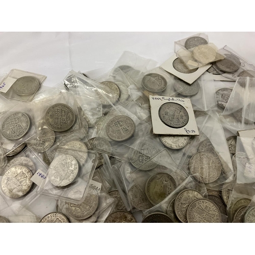 285 - A large quantity of English silver half crowns, 160 approx.