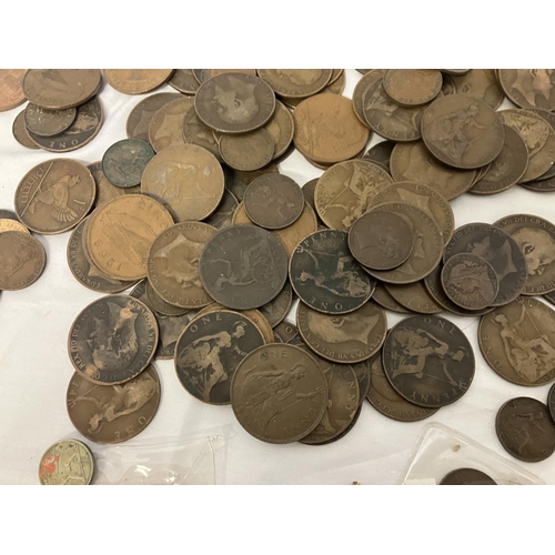 290 - Quantity of old pennies, farthings, etc.