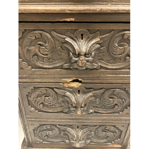 46 - Victorian carved oak pedestal desk fitted with 9 drawers. 138cm x 73cm approx.