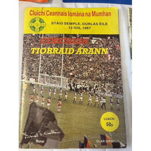 155 - Quantity of programmes - Munster Hurling Championship dating from the 40's on, see photos.