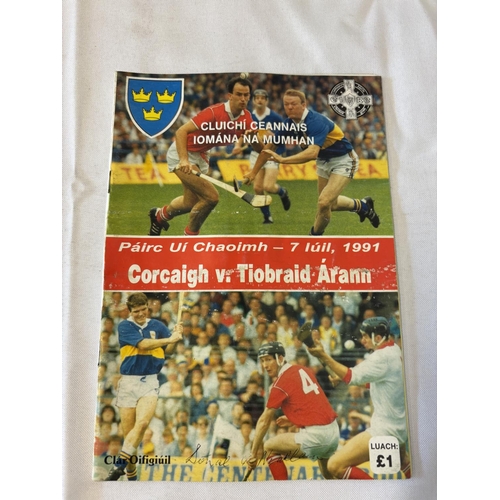 155 - Quantity of programmes - Munster Hurling Championship dating from the 40's on, see photos.