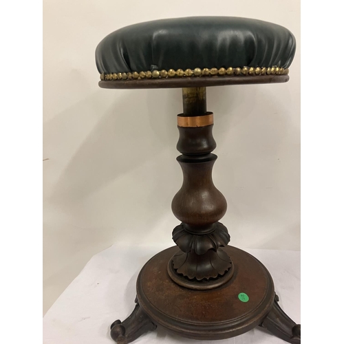 261 - Victorian revolving piano stool.