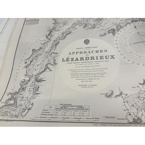 320 - Quantity of marine charts - France.