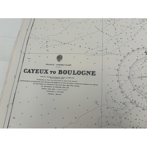 320 - Quantity of marine charts - France.