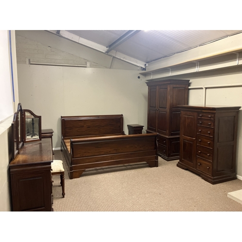 Lot 120       