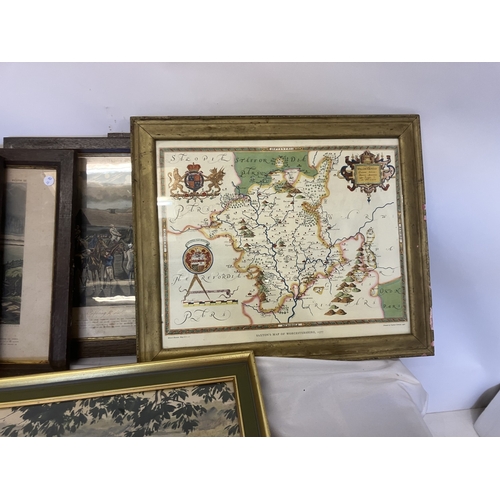 57 - Lot of pictures, see photos. AF