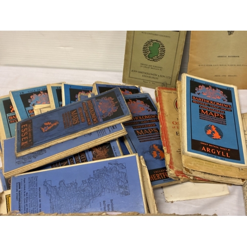 Large collection of old maps - Irish & England interest.