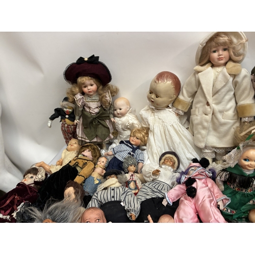 Collection of dolls.