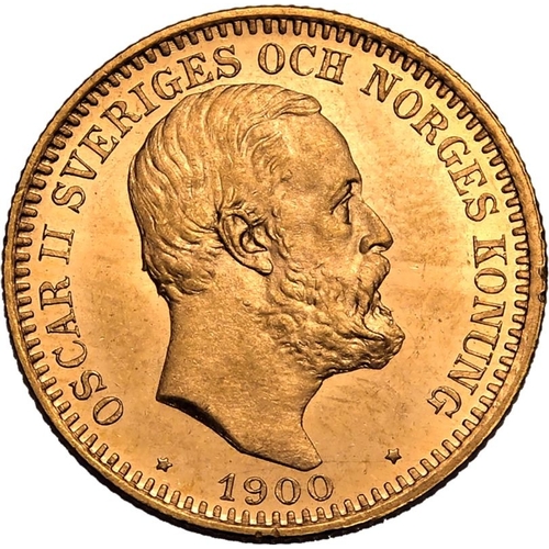 134 - SWEDEN. Oscar II, 1872-1907. Gold 20 kronor, 1900 EB. Stockholm. Fourth bare head facing right, engr... 