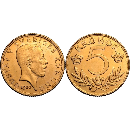 138 - SWEDEN. Gustaf V, 1907-50. Gold 5 kronor, 1920 W. Stockholm. Head of King Gustaf V facing right, dat... 