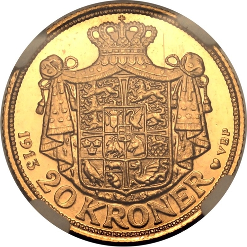 36 - DENMARK. Christian X. Gold 20 kroner, 1913 AH. Copenhagen. Obv: The bust of Christian X facing right... 