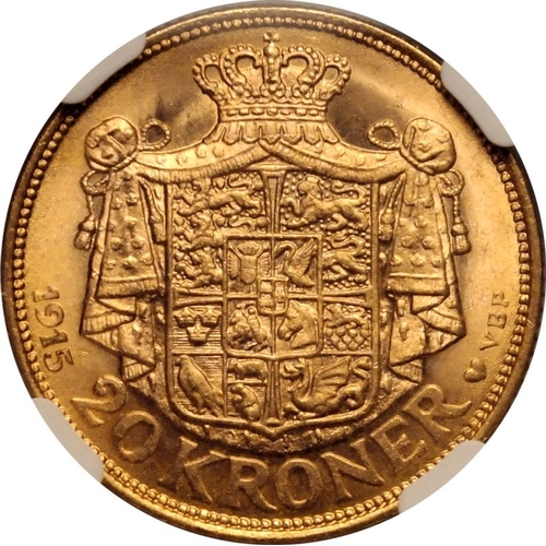 41 - DENMARK. Christian X. Gold 20 kroner, 1915 AH. Copenhagen. Obv: The bust of Christian X facing right... 