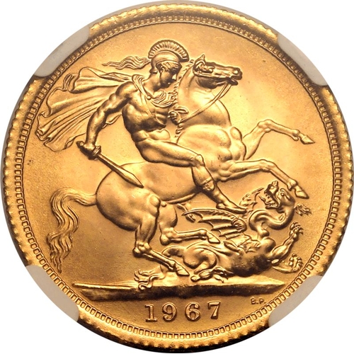 164 - UNITED KINGDOM. Elizabeth II, 1952-2022. Gold Sovereign, 1967. Royal Mint. First, laureate head of E... 