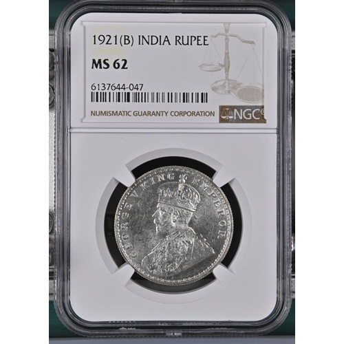 261 - INDIA. BRITISH. George V. Silver 1 rupee, 1921 •. Bombay. Obv: GEORGE V KING EMPEROR, Crowned b... 