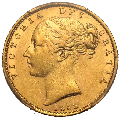 34 - UNITED KINGDOM. Victoria, 1837-1901. Gold Sovereign, 1855. London. WW raised. Second young head of V... 