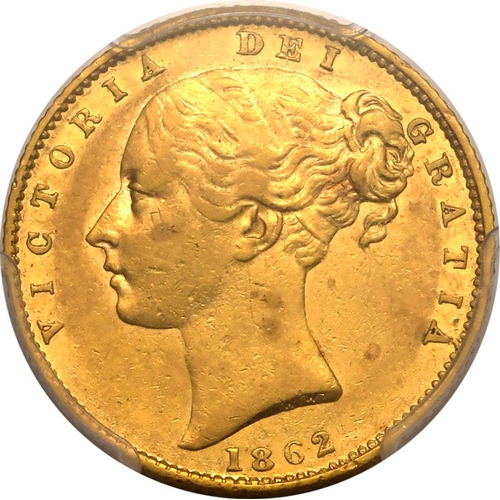 36 - UNITED KINGDOM. Victoria, 1837-1901. Gold Sovereign, 1862. London. F over inverted A. Second young h... 