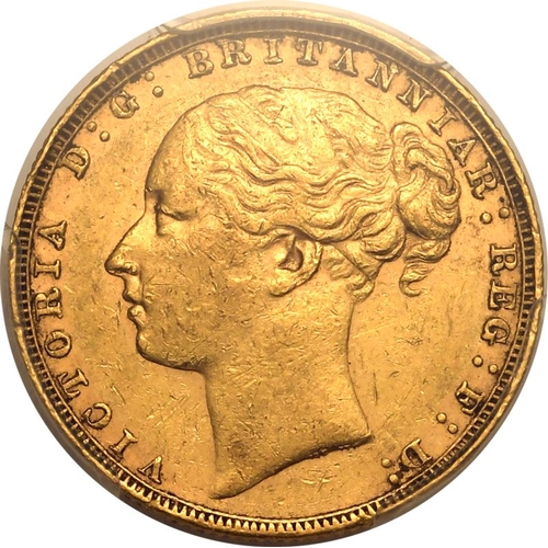 38 - UNITED KINGDOM. Victoria, 1837-1901. Gold Sovereign, 1879. London. Young head of Victoria facing lef... 
