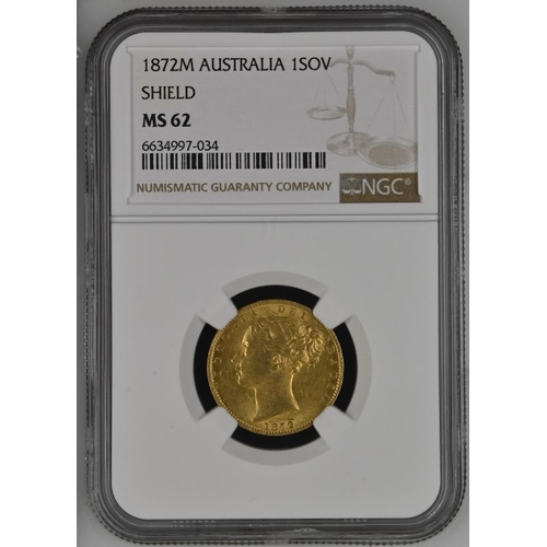 66 - AUSTRALIA. Victoria, 1837-1901. Gold Sovereign, 1872 M. Melbourne. Shield. With the Melbourne mint j... 