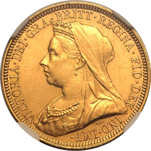 68 - AUSTRALIA. Victoria, 1837-1901. Gold Sovereign, 1893 S. Sydney. Veiled head. Old, veiled bust left, ... 