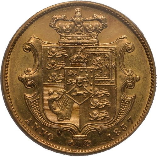 34 - UNITED KINGDOM. William IV, 1830-37. Gold Sovereign, 1837. London. Second, bare head of William IV f... 