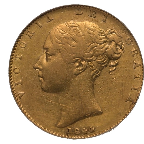 45 - UNITED KINGDOM. Victoria, 1837-1901. Gold Sovereign, 1844. London. 4 over inverted 4. First young he... 