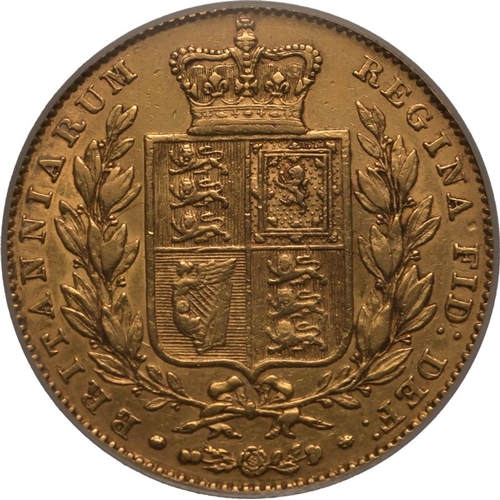 47 - UNITED KINGDOM. Victoria, 1837-1901. Gold Sovereign, 1846. London. 4 over inverted 4. First young he... 