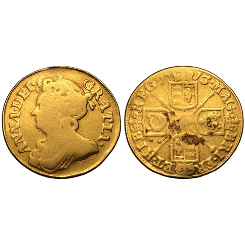 18 - Very Good | GREAT BRITAIN. Anne, 1702-14. Gold Guinea, 1713. London. Third draped bust of Queen Anne... 