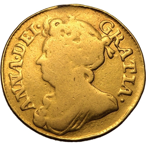 18 - Very Good | GREAT BRITAIN. Anne, 1702-14. Gold Guinea, 1713. London. Third draped bust of Queen Anne... 