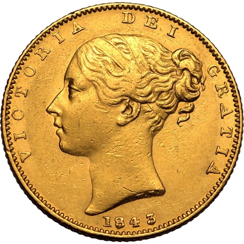 61 - Good very fine | UNITED KINGDOM. Victoria, 1837-1901. Gold Sovereign, 1843. London. First young head... 