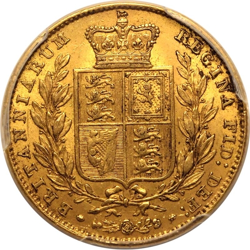 64 - AU55  | UNITED KINGDOM. Victoria, 1837-1901. Gold Sovereign, 1847. London. First young head of Victo... 