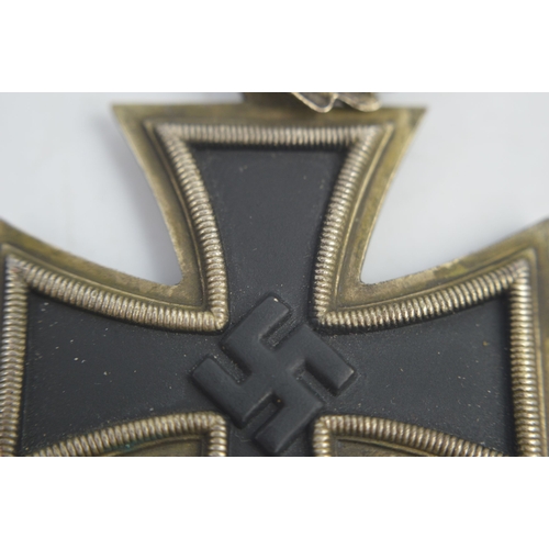 7 - An German Knights cross, and oak leaves marked l12 - 800